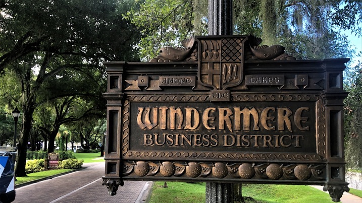Windermere Business District Sign