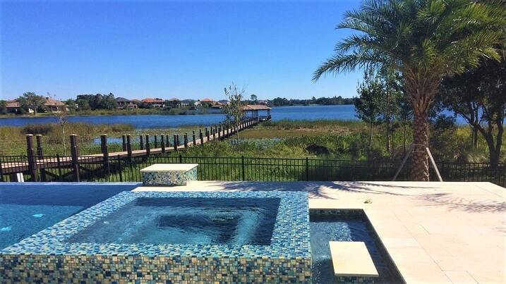 Scenic view of Lake Burden near Casa Del Lago