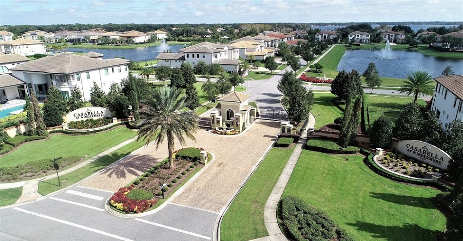 Aerial view of affluent neighborhoods in Orlando