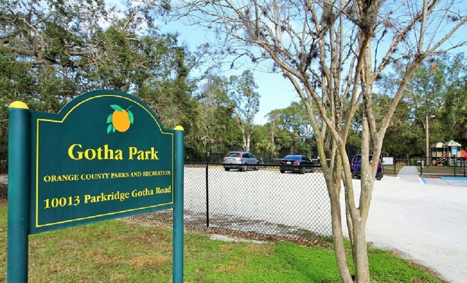 Charming community of Gotha, Florida with pleasant climate