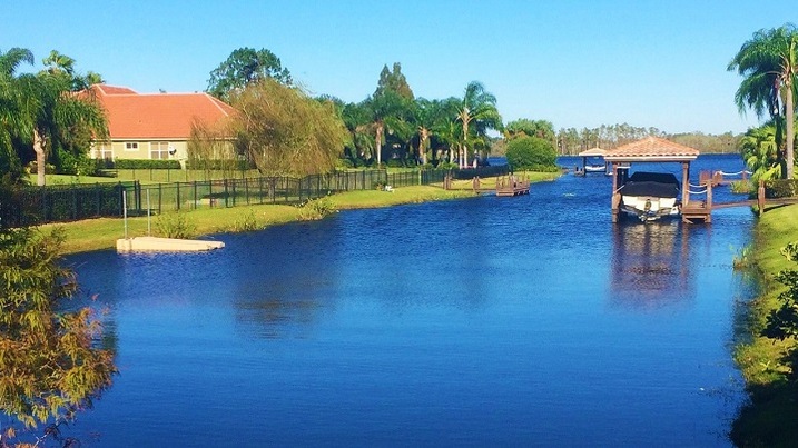 Tranquil waterfront living at Waterford Pointe