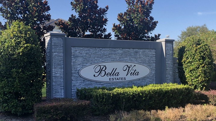 Bella Vita Estates Community Sign