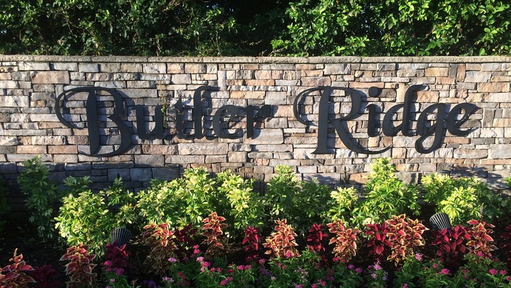 Butler Ridge Community Sign
