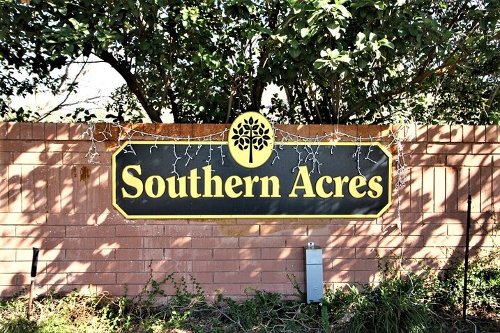 Southern Acres Community Sign