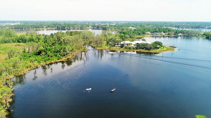 Lake Isleworth