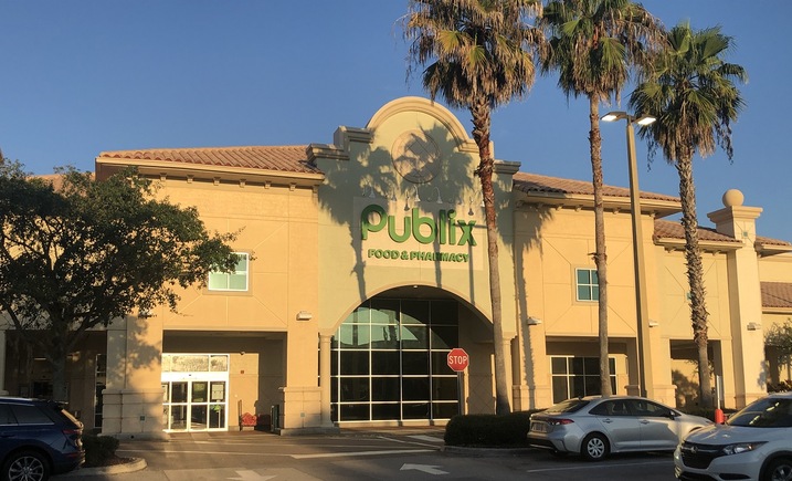Just one of the Publix Supermarkets used by Windermere residents.