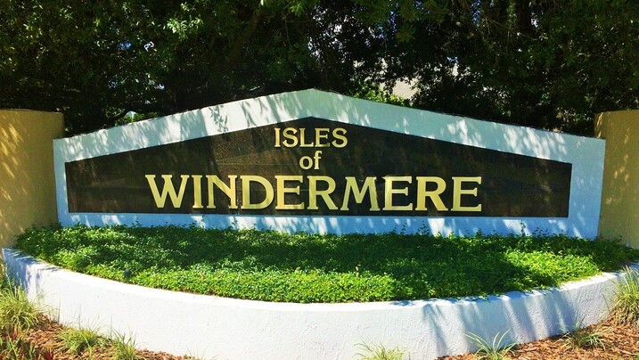 Isles of Windermere Community Entrance Sign