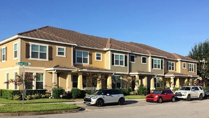 Various townhomes in Windermere FL